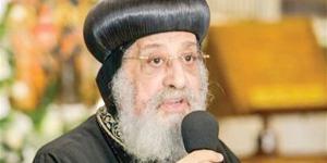 محافظ قنا ورئيس الجامعة يهنئان البابا تواضروس بعيد القيامة