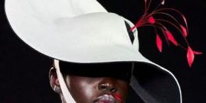 لقبعات الكبيرة تتصدر موضة ربيع وصيف 2026