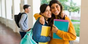 كيف تساعد صديقًا يمر بأزمة نفسية؟