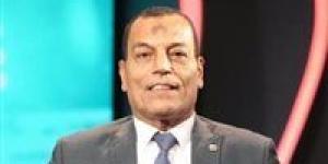 ناصر عباس يوضح سبب تواجده ضمن وفد الأهلي في اتحاد الكرة