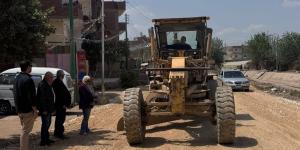 محافظ الجيزة: بدء رصف وتطوير طريق أم دينار بمنشأة القناطر بطول 2.7 كم