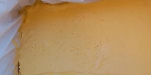 ضبط 920 كيلو زبدة مجهولة المصدر قبل بيعها بالفيوم