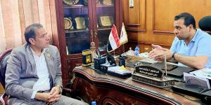 النائب نان نصر الله ذكي يبحث مع نائب محافظ قنا مستجدات فتح طريق كورنيش النيل