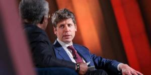 كيف تحولت OpenAI من خدمة البشرية إلى هدف لإيلون ماسك؟