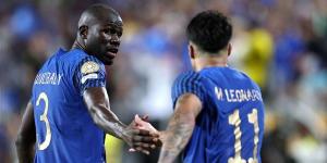 الهلال يواصل عقدة دور الـ16 آسيويًا.. أرقام تكشف تكرار السيناريو وغياب الاستقرار القاري