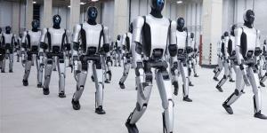 ثورة داخل المصانع.. تسلا تكشف موعد إنتاج الروبوتات البشرية