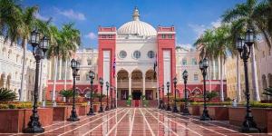 الجمعة.. الجامعة البريطانية في مصر تستقبل أمير رومانيا