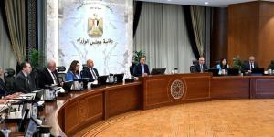 مدبولي: الحكومة تولي اهتمامًا بالغًا بتذليل أي تحديات لانطلاق مشروعي "رأس وشمس الحكمة"