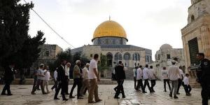 مستوطنون يقتحمون المسجد الأقصى بحماية من قوات الاحتلال