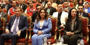 وزيرة التنمية المحلية والبيئة تشارك فى احتفالية وزارة التضامن " أهل الخير 2"