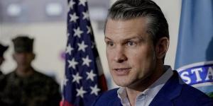 وزير الحرب الأمريكي: لدى إيران دافع قوي لاستمرار وقف إطلاق النار