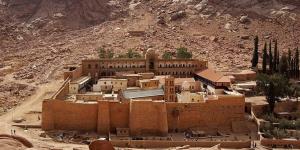 سيول تجتاح أودية سانت كاترين.. وجنوب سيناء تؤكد السيطرة الكاملة