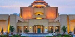 معرض "عوالم الفن" للدكتورة نبيلة الخواص بالأوبرا.. غدًا