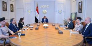 عاجل.. الرئيس السيسي يجتمع مع وزير الإسكان