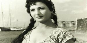 من "الكيت كات" إلى البطولة.. كيف صنعت الصدفة نجومية نعيمة عاكف؟