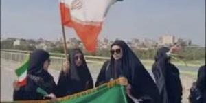 عاجل.. إيرانيات يشاركن في احتجاجات حاشدة في إيران ضد أمريكا وإسرائيل