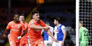 لامبارد يقود كوفنترى سيتى للعودة إلى الدورى الإنجليزى الممتاز بعد 25 عامًا من الغياب