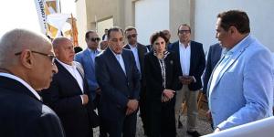 بحضور رئيس الوزراء.. كشف تفاصيل مشروع إنشاء 17 تجمعًا تنمويًا برفح والشيخ زويد