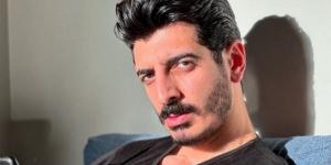 حبس التيك توكر شاكر لمدة عام وغرامة 100 ألف جنيه..تفاصيل