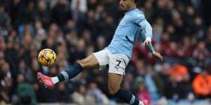 تشكيل مانشستر سيتي أمام آرسنال بقمة الدوري الإنجليزي.. هالاند يقود الهجوم ومرموش دكة