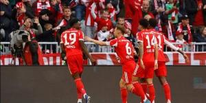 بايرن ميونخ يتوج بلقب الدوري الألماني للمرة الـ35 في تاريخه