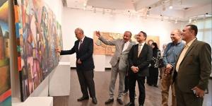 جامعة الفيوم تنظم معرضًا فنيًا لمشروعات التخرج بكلية التربية النوعية