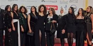 مهرجان جمعية الفيلم يعرض دخل الربيع يضحك.. اليوم الأحد