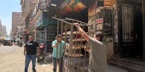 حملات مكثفة على المحال المخالفة بالسلام