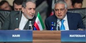 عراقجي: تهديد أمريكا للسفن الإيرانية يعيق الدبلوماسية