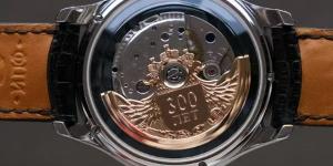 بريطاني يعيد إحياء ساعات الحقبة السوفيتية