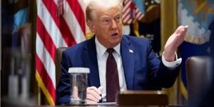 أكسيوس:  ترامب وفريقه يناقشون شكل العمليات العسكرية على إيران