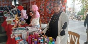 افتتاح معرض المشغولات اليدوية بكلية الصيدلة جامعة دمنهور