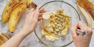 الموز الحل الأمثل لترطيب اليدين .. وصفات طبيعية من داخل مظبخك وفري ميزانتك