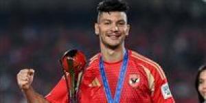 والد أشرف داري: لا تواصل من الأهلي واللاعب مستمر مع كالمار