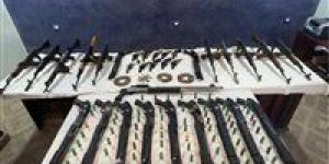 من يحق له حمل السلاح؟ الشروط الكاملة والفئات الممنوعة وفق القانون