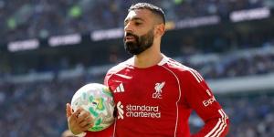 ليفربول يرصد 100 مليون يورو لضم خليفة محمد صلاح