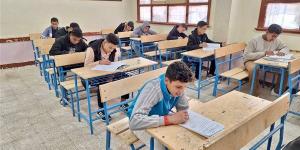 لصفوف النقل.. إلغاء الأسئلة المتحررة من امتحانات المدارس الابتدائية والإعدادية