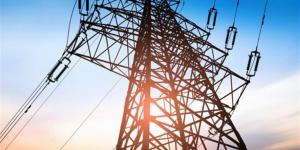 بعد عطل مفاجئ بخط سفاجا.. عودة التيار الكهربائي لمدن البحر الأحمر