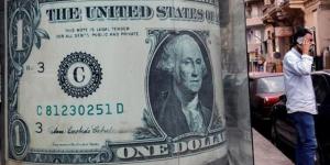 سعر الدولار في مصر اليوم يواصل الاستقرار داخل البنوك عند مستويات 51.73 جنيه