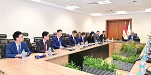 وزير الري يلتقي رئيس مفوضية نهر اليانجتسي الصيني لبحث تعزيز الاعتماد على التكنولوجيا الحديثة