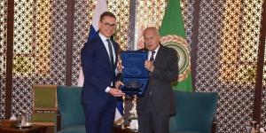 رسالة مشتركة بين الجامعة العربية وفنلندا لوقف التصعيد في غزة من مقر الأمانه العامه في القاهرة