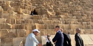 رئيس فنلندا يزور المتحف المصري الكبير ومنطقة الأهرامات