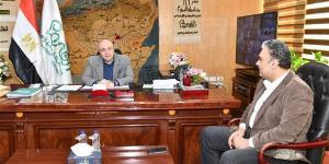 محافظ الفيوم يستقبل رئيس الإدارة المركزية للموارد المائية والري