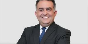 من هو عمر رضوان رئيس البورصة ؟