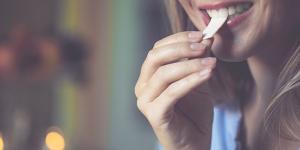 ابتكار "علكة" تستهدف ميكروبات الفم المسببة للسرطان