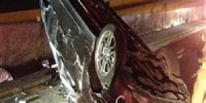 إصابة 4 أشخاص فب انقلاب سيارة على الطريق الصحراوي بالفيوم