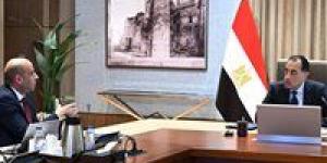 رئيس الوزراء يلتقي وزير العمل لاستعراض عدد من ملفات عمل الوزارة