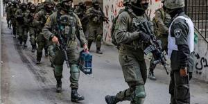 الإحتلال الإسرائيلي يعتقل فلسطينيا بالقدس