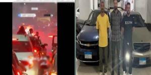 القبض على عريس و 2 آخرين أشعلوا ألعابًا نارية بطريق سلاح سالم.. تفاصيل