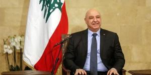 الرئيس اللبناني يبحث مع وزيري الدفاع والداخلية وقائد الجيش الأوضاع الأمنية في البلاد